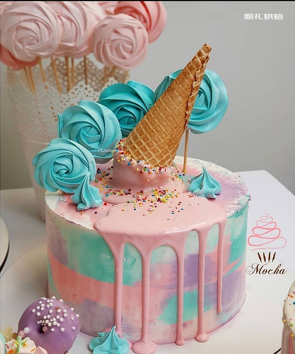 粉色網紅蛋糕烘焙圖片